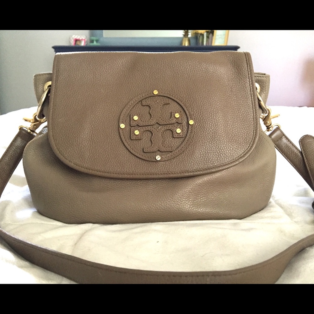 Tory Burch Maisey Hobo